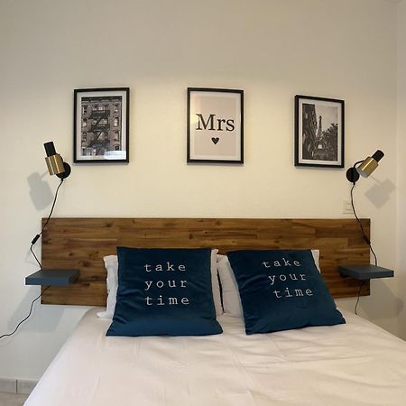 Апартаменти Le Rialto Cozy T2 Avec Parking Аннесі Екстер'єр фото